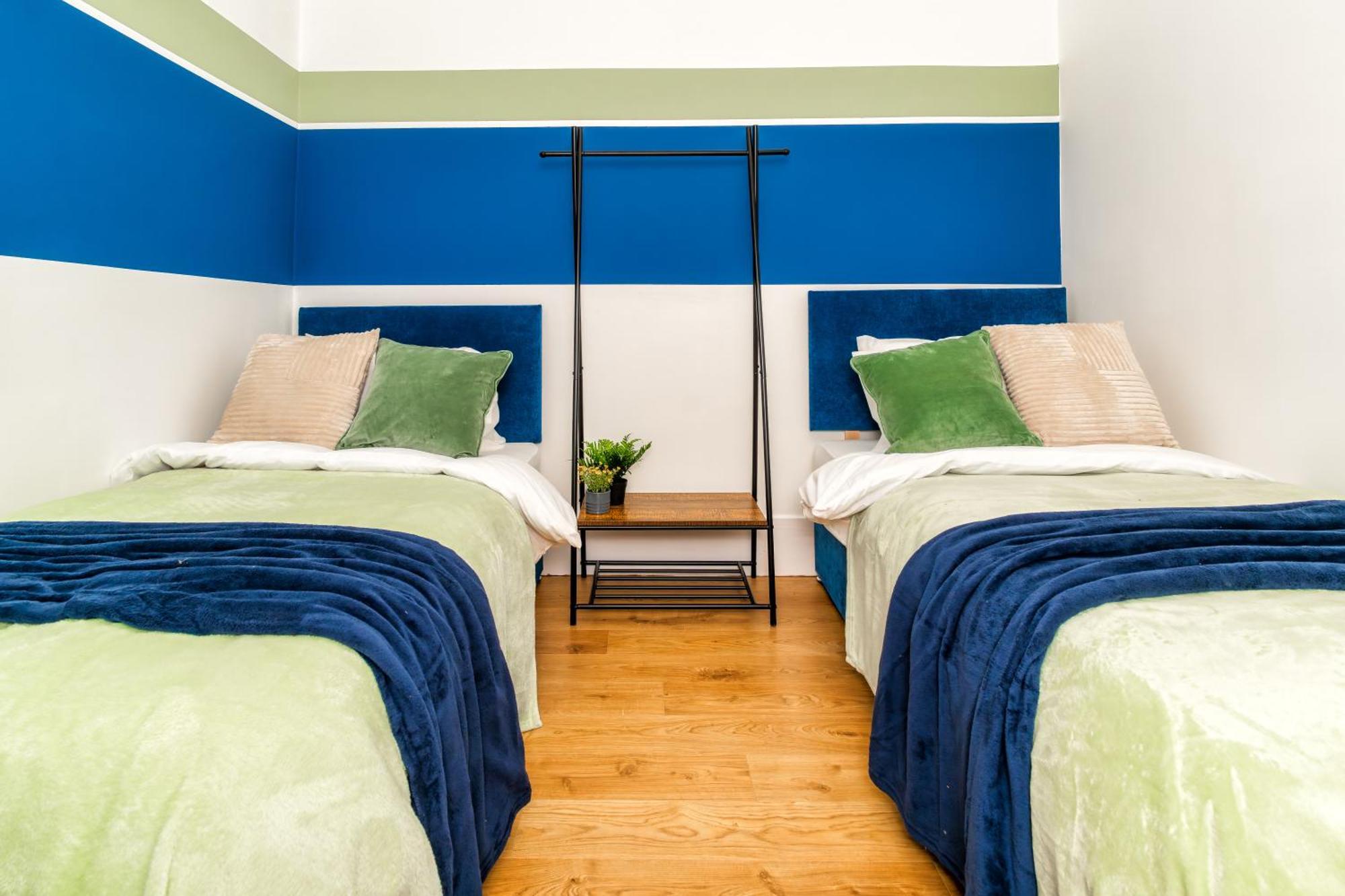 Cosy Retreat - Charming 2-Bed Apartment 그리녹 외부 사진